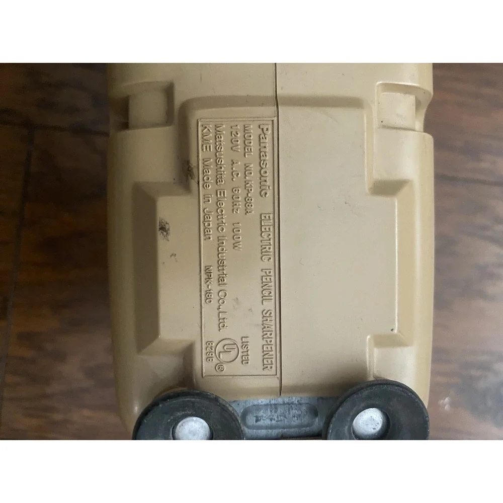 Panasonic Electric‎ Pencil Sharpener KP-88A Desk Top  Auto Stop Vintage